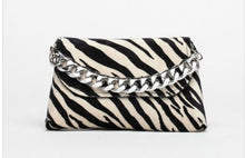 Load image into Gallery viewer, Animal Print Clutch